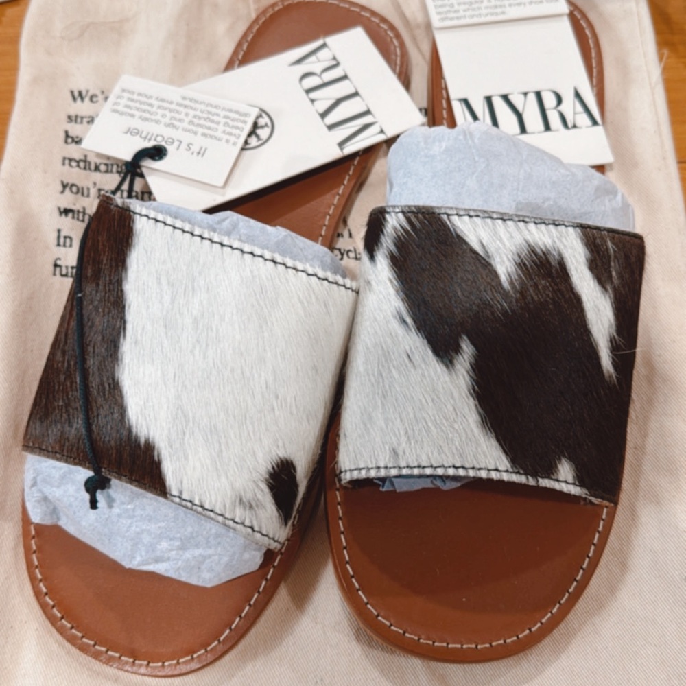 HAIR-ON HIDE SANDALS